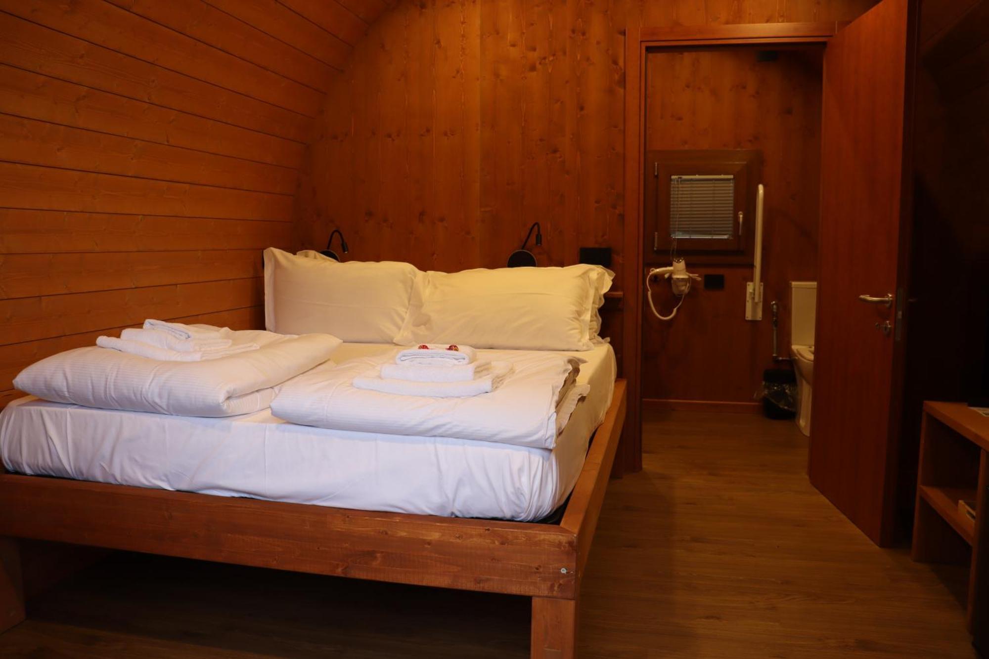 Vicolungo Glamour Lodge & Spa - Free Spa Hot Tub E Sauna Екстер'єр фото